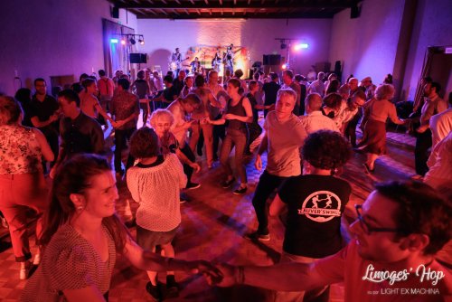 Limoges'Hop festival 2022

Partage libre avec le crédit et la citation (@lightexmachina) de l'auteur pour tout usage non promotionnel ou commercial.

© Alexandre - LIGHT EX MACHINA 2022, tous droits réservés.